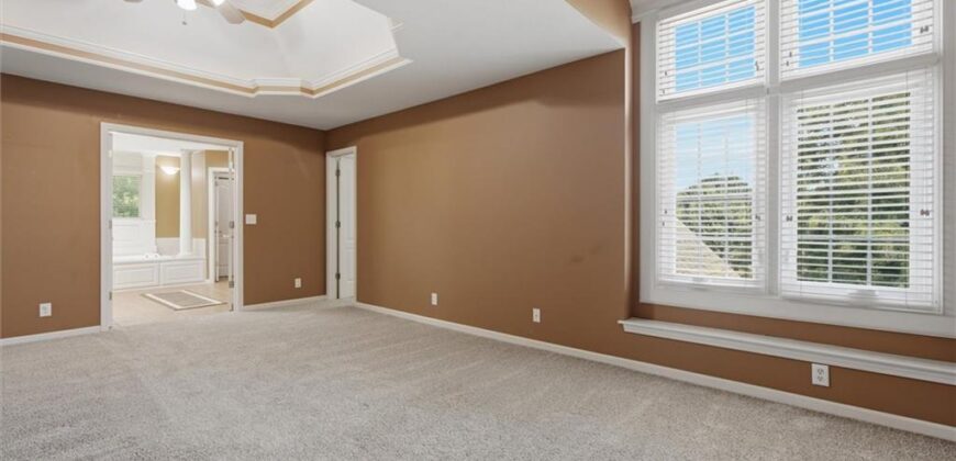 5627 NW 81st Terrace, Kansas City, MO 64151