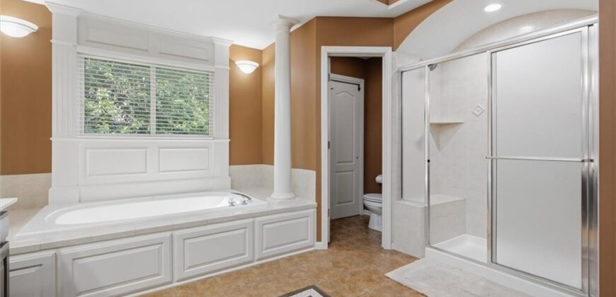 5627 NW 81st Terrace, Kansas City, MO 64151