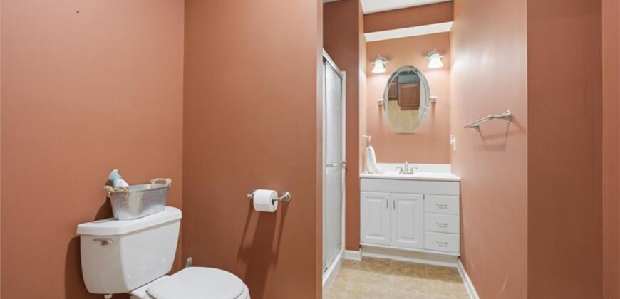 5627 NW 81st Terrace, Kansas City, MO 64151