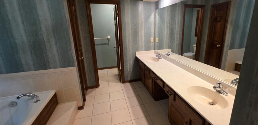 109 NW 44th Street, Kansas City, MO 64116