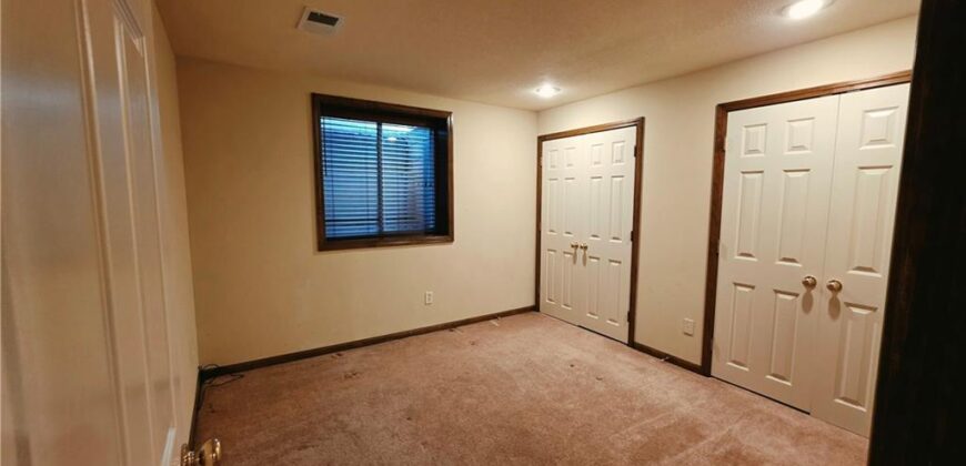 109 NW 44th Street, Kansas City, MO 64116