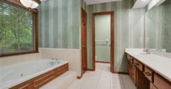 109 NW 44th Street, Kansas City, MO 64116