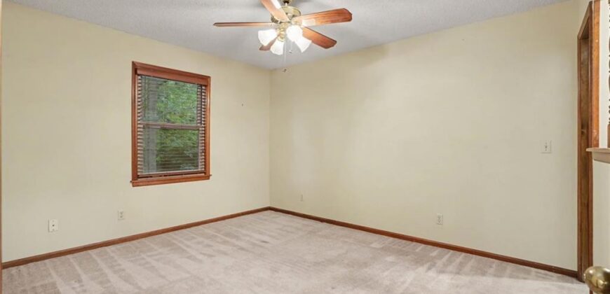 109 NW 44th Street, Kansas City, MO 64116