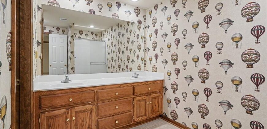 109 NW 44th Street, Kansas City, MO 64116