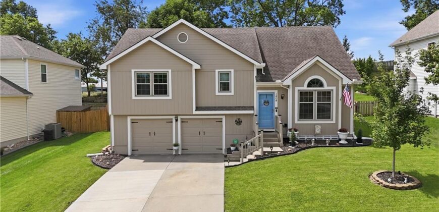 1404 Fox Run Trail, Platte City, MO 64079