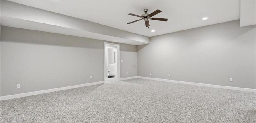 9402 N Bradford Avenue, Kansas City, MO 64154