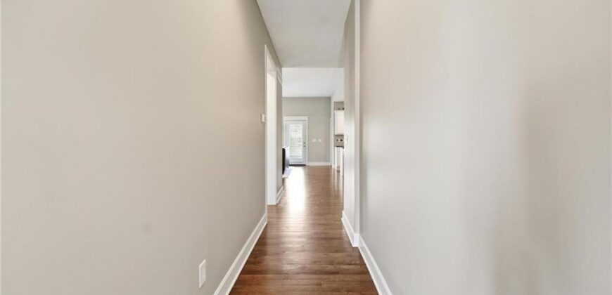 9402 N Bradford Avenue, Kansas City, MO 64154