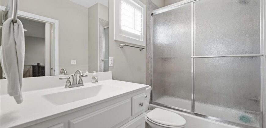 9402 N Bradford Avenue, Kansas City, MO 64154