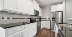9402 N Bradford Avenue, Kansas City, MO 64154
