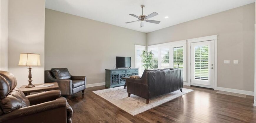 9402 N Bradford Avenue, Kansas City, MO 64154