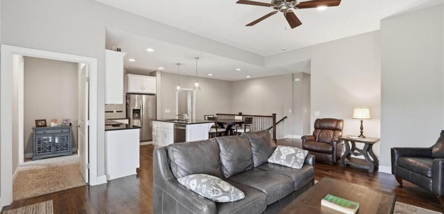 9402 N Bradford Avenue, Kansas City, MO 64154
