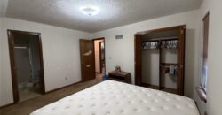 10719 N McGee Street, Kansas City, MO 64155