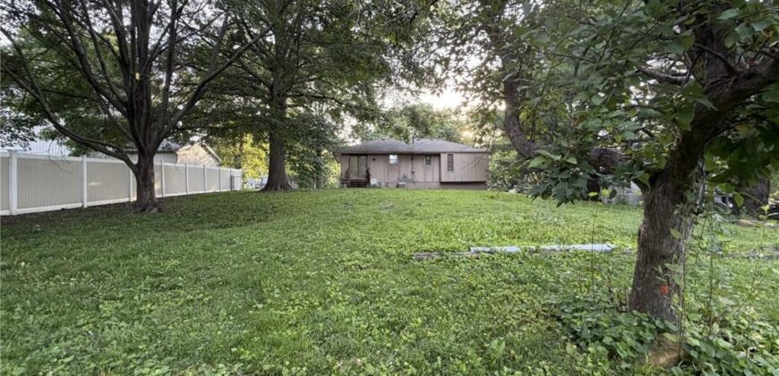 10719 N McGee Street, Kansas City, MO 64155