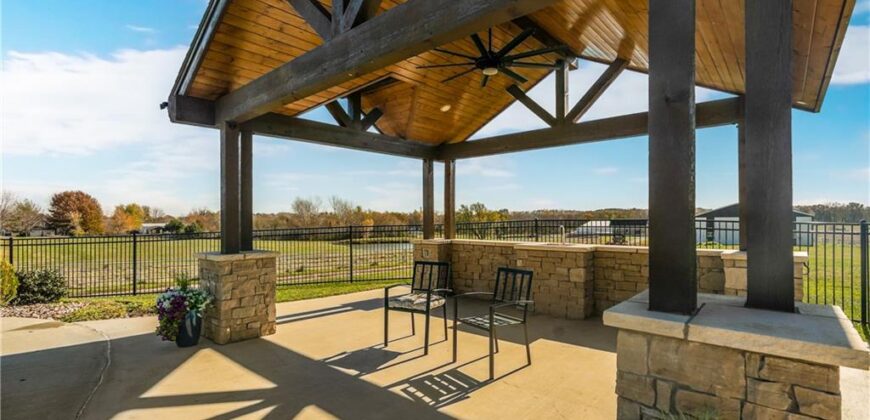 15615 NE 116th Street, Kearney, MO 64060