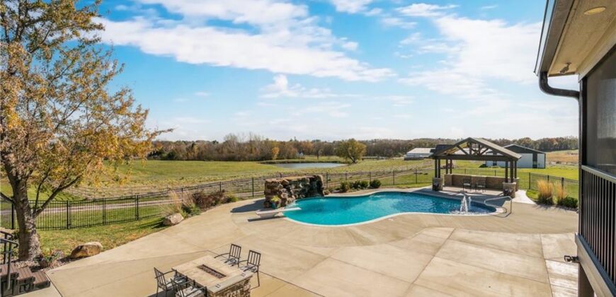 15615 NE 116th Street, Kearney, MO 64060