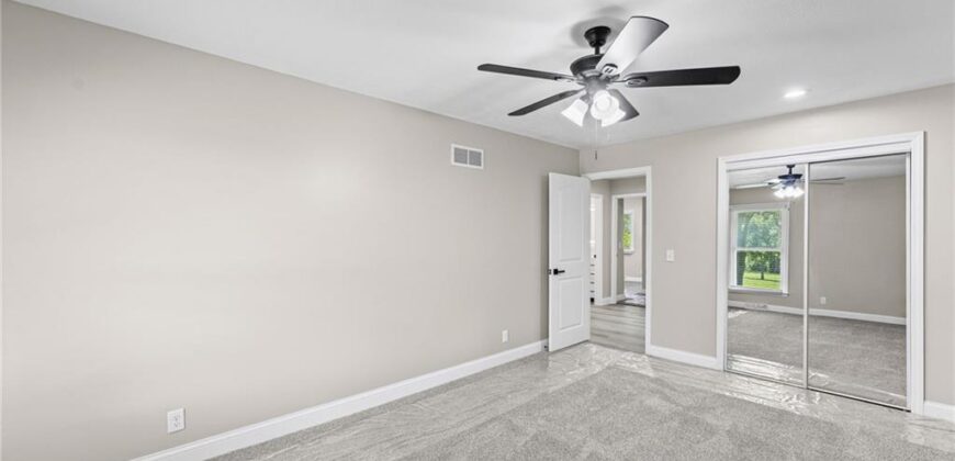 12223 Hills Road, Kearney, MO 64060