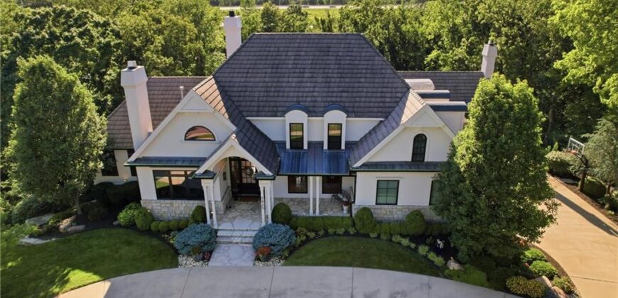 1425 Woodbury Drive, Liberty, MO 64068
