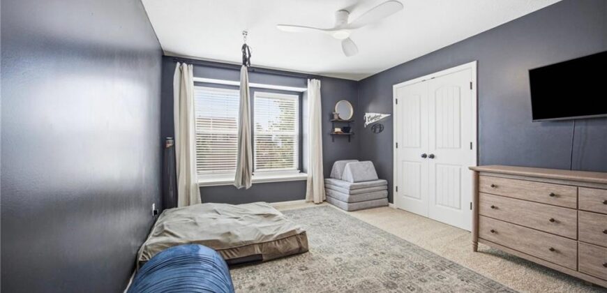 8210 NE 102nd Street, Kansas City, MO 64157