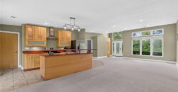 1701 NE Cookingham Drive, Kansas City, MO 64155