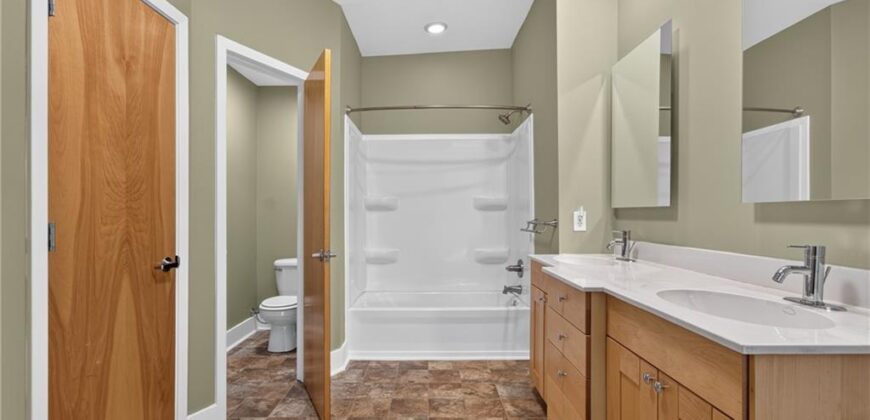 1701 NE Cookingham Drive, Kansas City, MO 64155