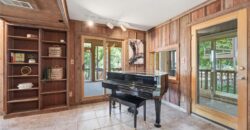 859 NW South Shore Drive, Kansas City, MO 64151