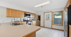 859 NW South Shore Drive, Kansas City, MO 64151