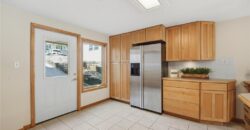 859 NW South Shore Drive, Kansas City, MO 64151