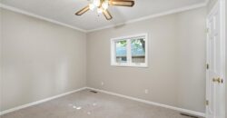 859 NW South Shore Drive, Kansas City, MO 64151