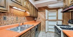 859 NW South Shore Drive, Kansas City, MO 64151