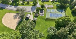 859 NW South Shore Drive, Kansas City, MO 64151