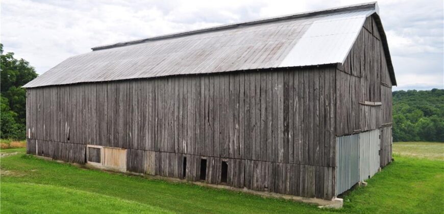 33135 Iatan Road, Weston, MO 64098
