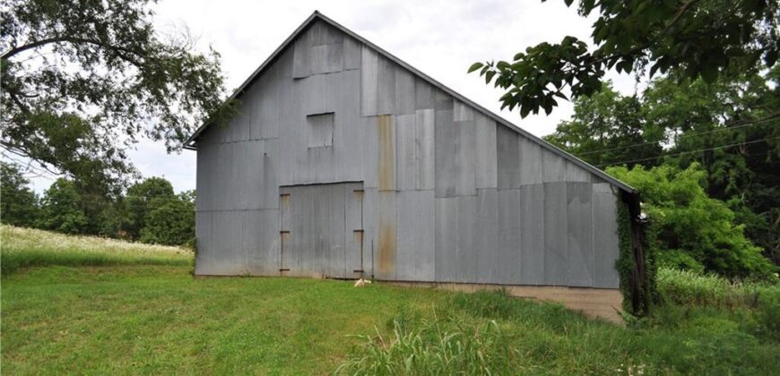 33135 Iatan Road, Weston, MO 64098