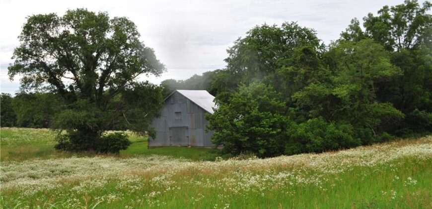 33135 Iatan Road, Weston, MO 64098