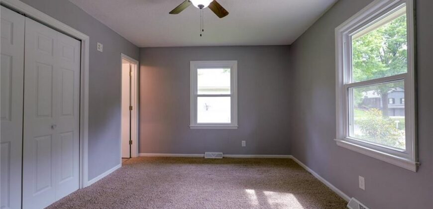 1400 NANCY Lane, Liberty, MO 64068