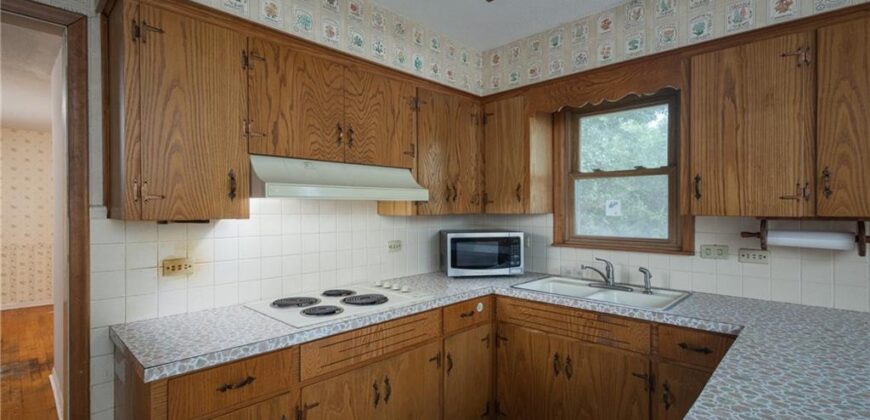 1602 NE 75th Terrace, Gladstone, MO 64118