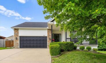 3901 NW Old Stagecoach Road, Kansas City, MO 64154