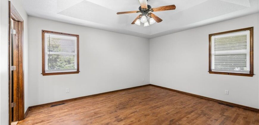 7606 NW 69th Terrace, Kansas City, MO 64152