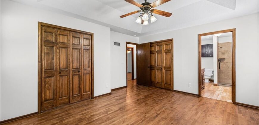 7606 NW 69th Terrace, Kansas City, MO 64152
