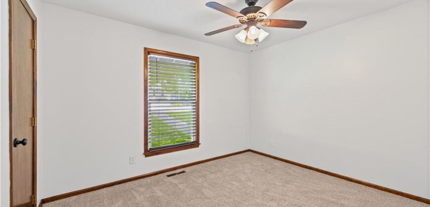 7606 NW 69th Terrace, Kansas City, MO 64152