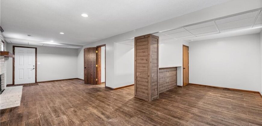 7606 NW 69th Terrace, Kansas City, MO 64152