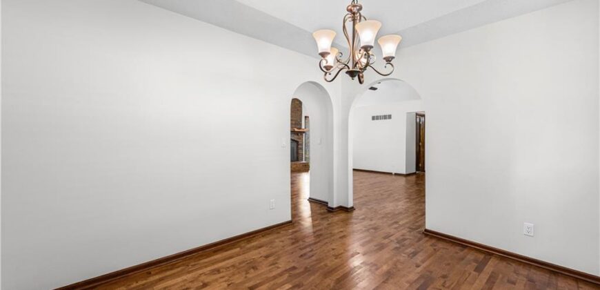 7606 NW 69th Terrace, Kansas City, MO 64152