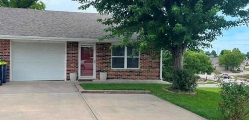 105 Basswood Court, Smithville, MO 64089