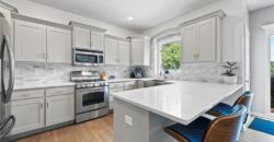 6725 N Nevada Avenue, Parkville, MO 64152