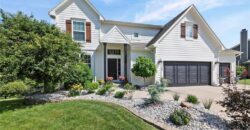 6725 N Nevada Avenue, Parkville, MO 64152
