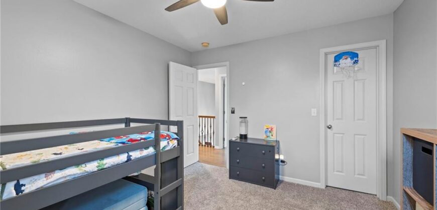 6725 N Nevada Avenue, Parkville, MO 64152