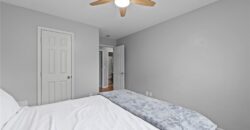 6725 N Nevada Avenue, Parkville, MO 64152