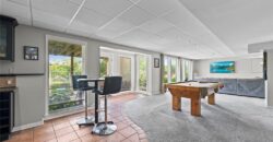 6725 N Nevada Avenue, Parkville, MO 64152