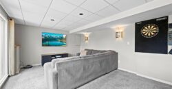 6725 N Nevada Avenue, Parkville, MO 64152
