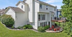 6725 N Nevada Avenue, Parkville, MO 64152