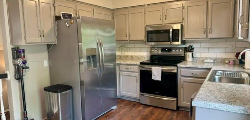 1320 Andrea Drive, Liberty, MO 64068